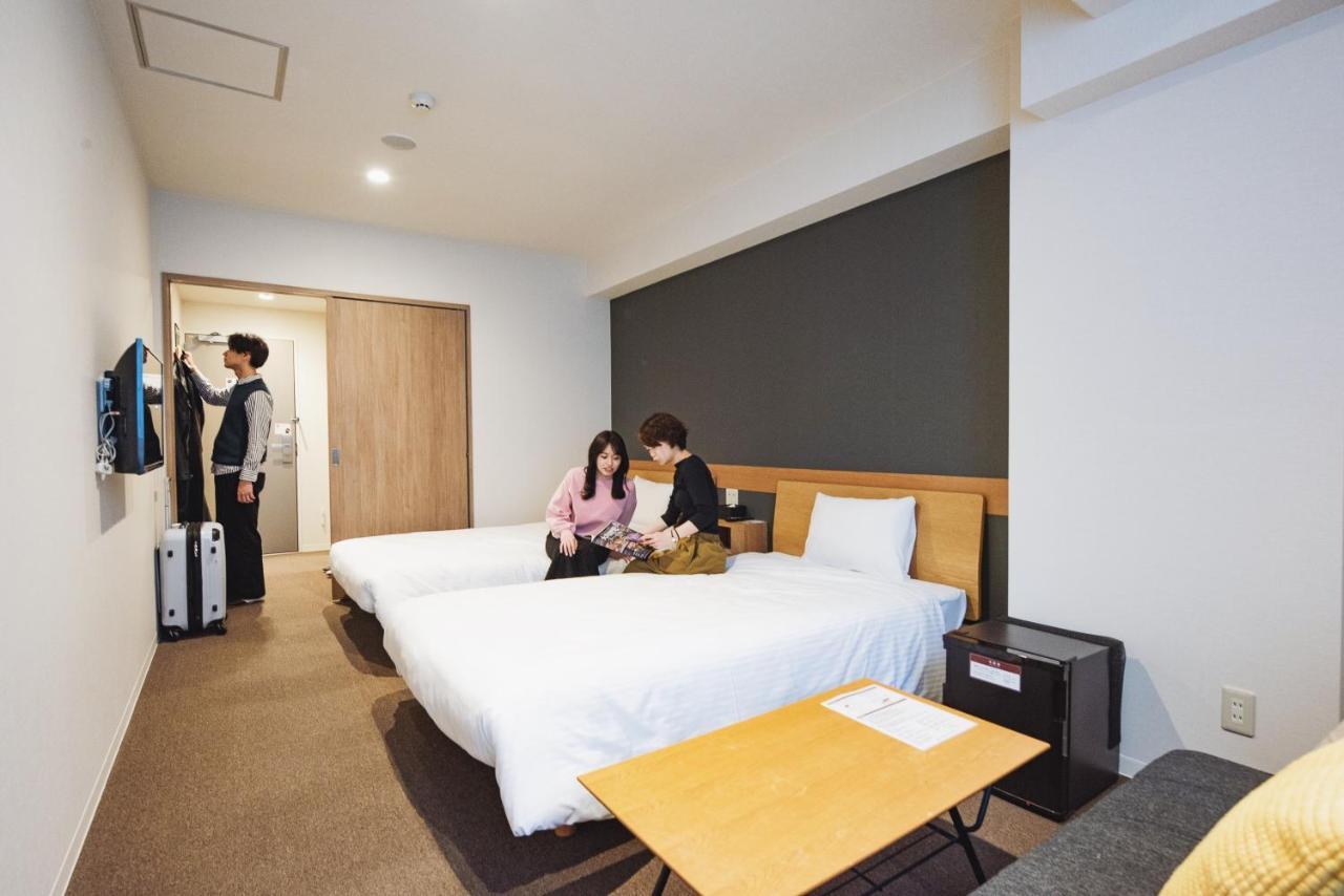 Grand Hostel Ldk Osaka Shinsaibashi - Former The Stay Osaka Shinsaibashi Eksteriør billede